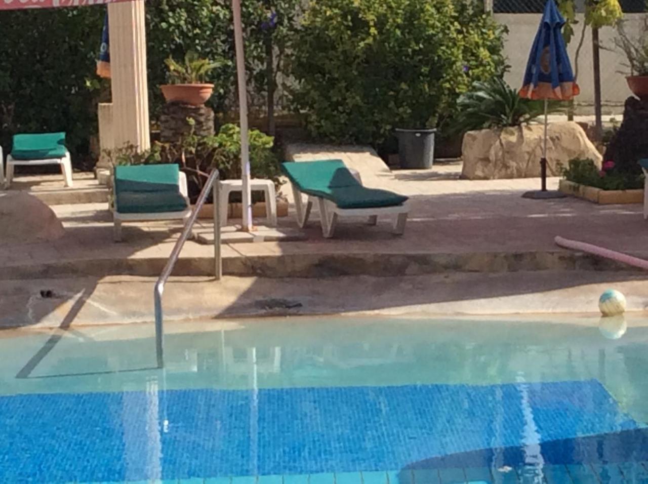 Kings Annex Aparthotel Paphos Buitenkant foto