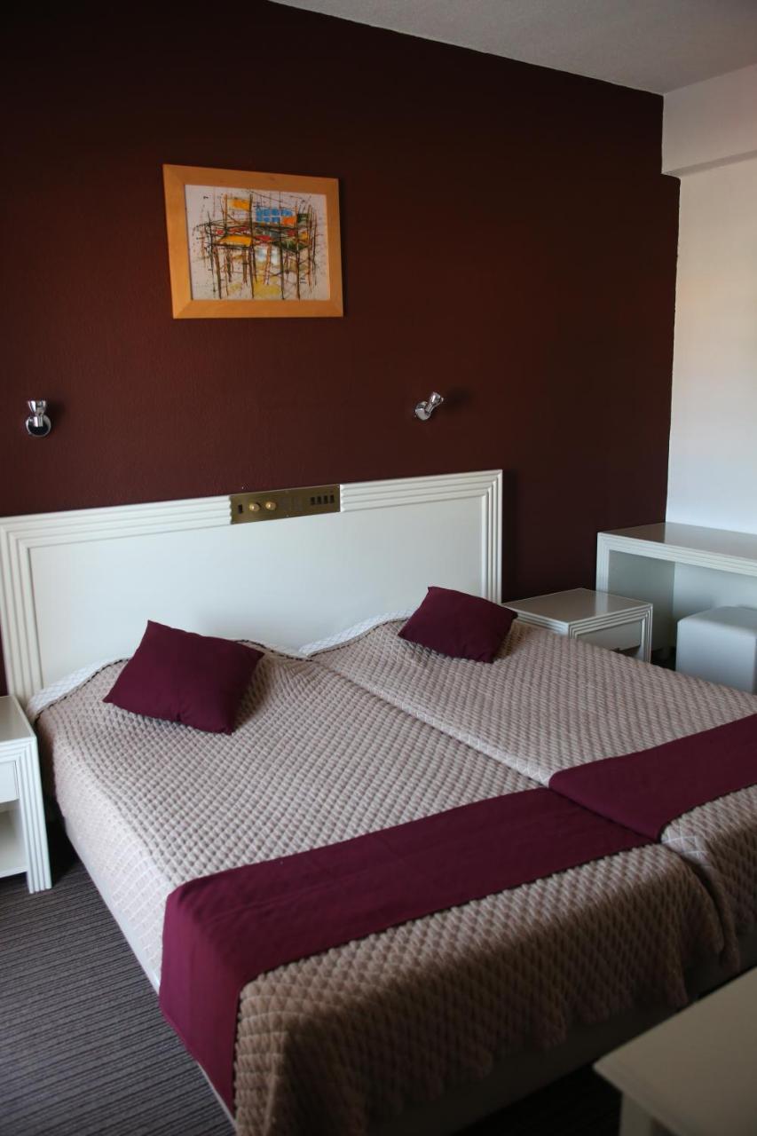 Kings Annex Aparthotel Paphos Buitenkant foto